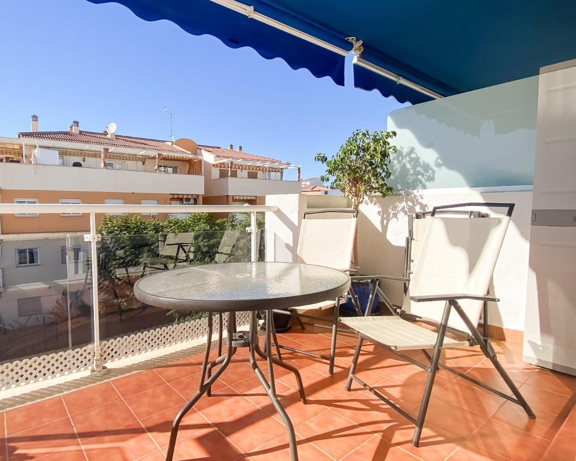 Escapada Familiar En Torrox Costa A 100M De La Playa, Vistas Al Mar Y Parking Gratis Daire Dış mekan fotoğraf